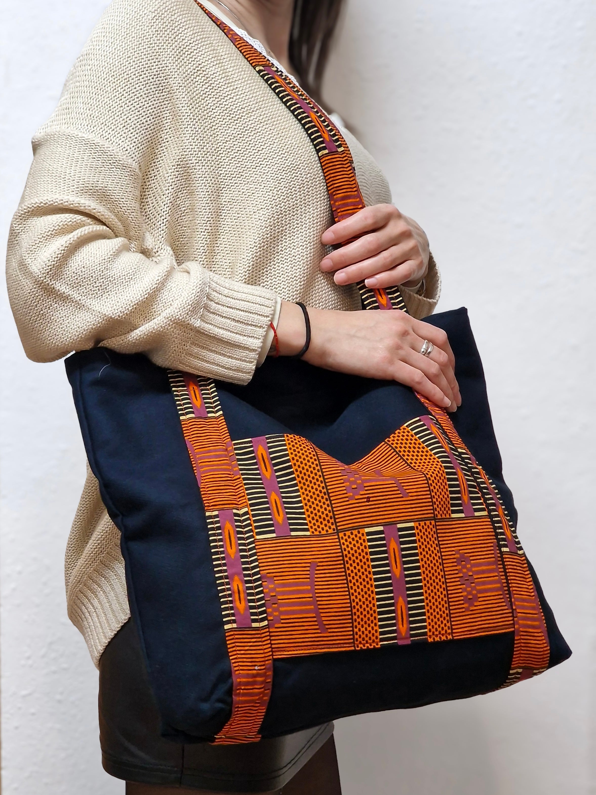 SIGANNA Grounded Elegance - Artisan African Tote Bag