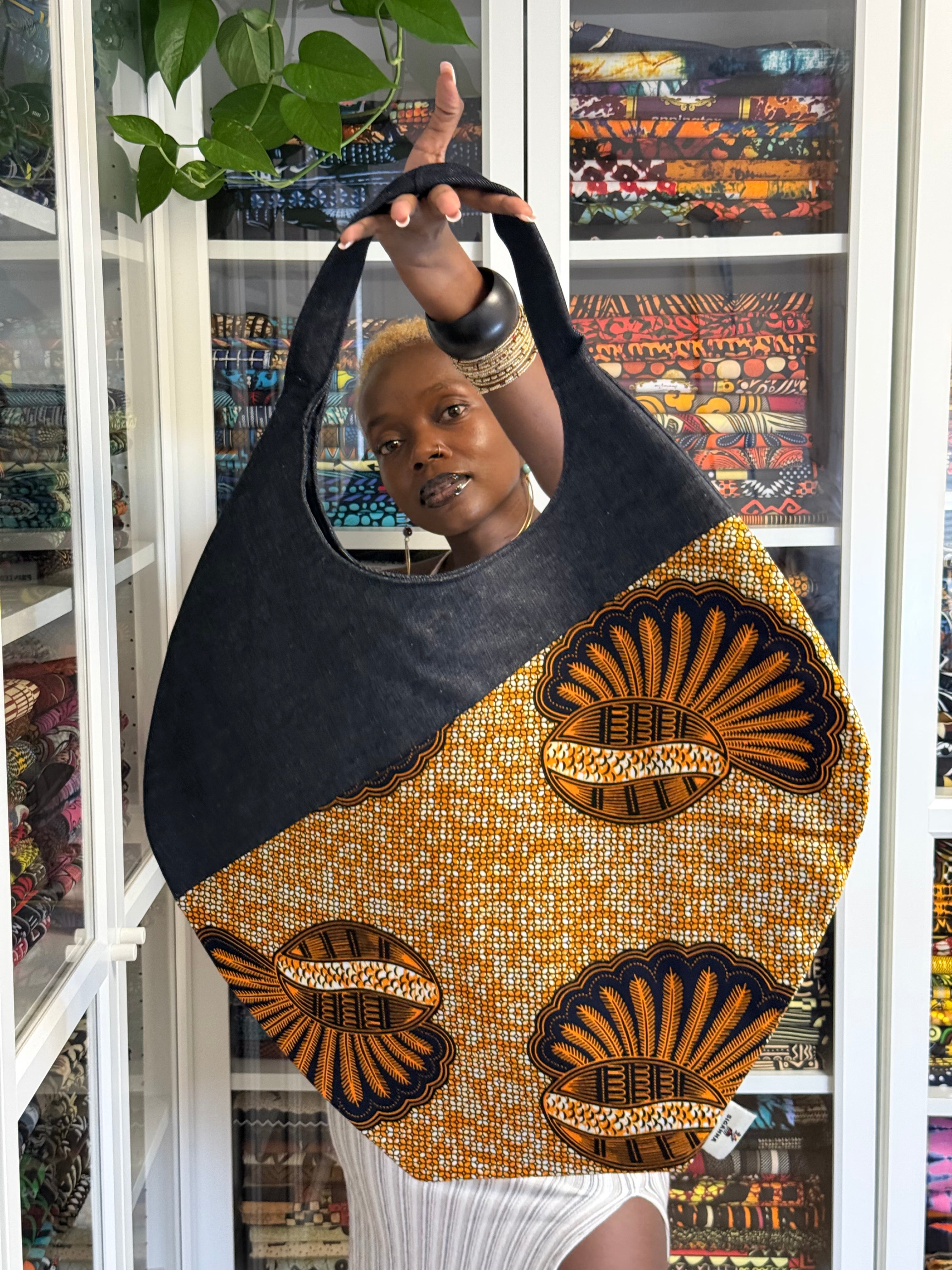 SIGANNA | Whispers of Abundance - African Artisan Bag