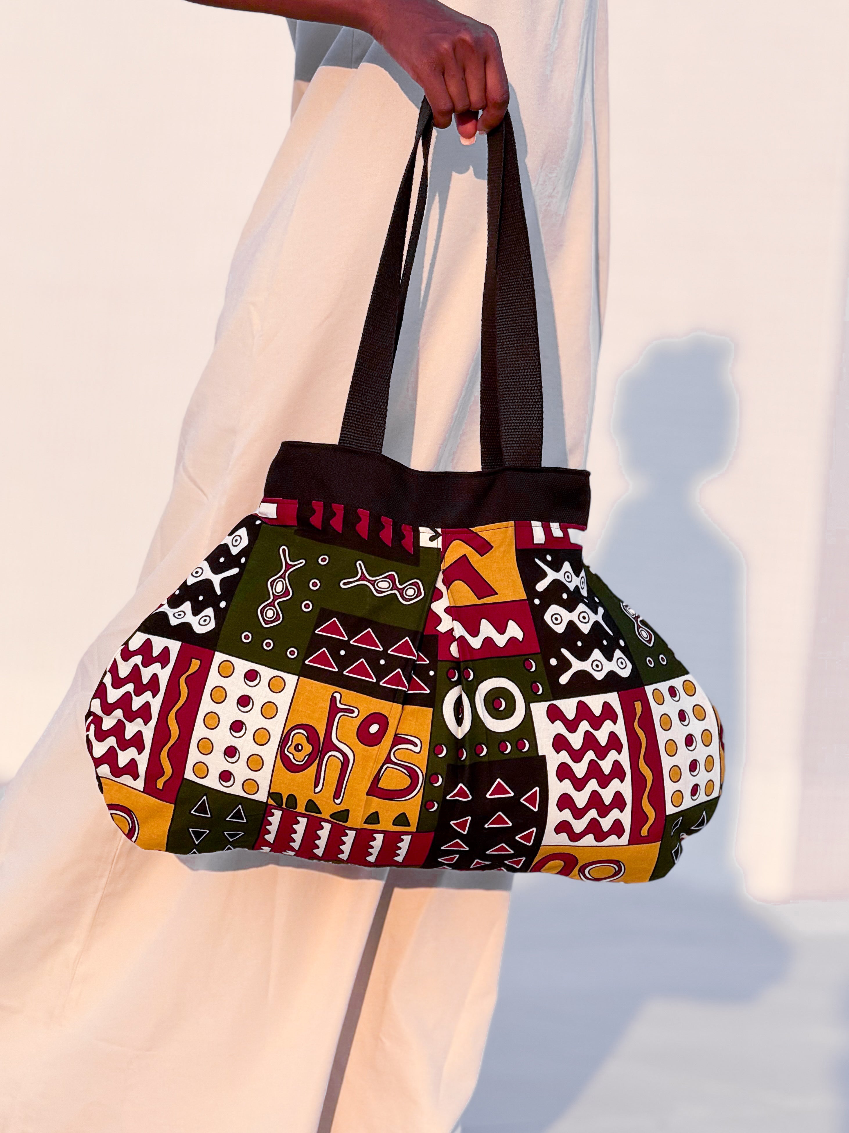 SIGANNA Life from Clay (Agulu) - Artisan African Tote Bag M.